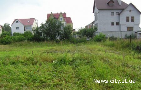 Жителі Житомирської області скаржаться чиновникам на «свавілля» у земельних питаннях.