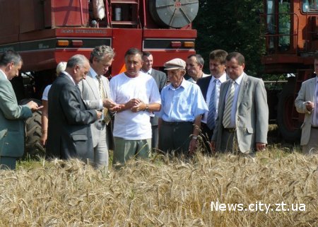 Аграрний міністр Присяжнюк повідомив, що хліб подорожчає, але він тут не причому