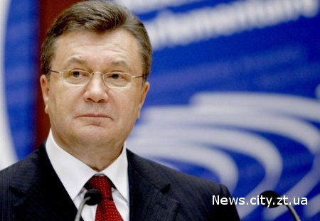 Янукович хоче дізнатися термін скасування віз