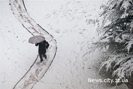 У вихідні опади у України не припиняться, зате температура підвищиться