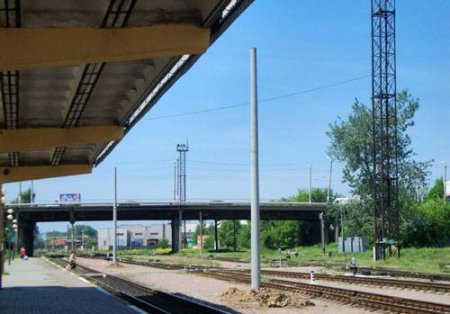 На житомирському вокзалі посилено тривають роботи з електрифікації ділянки «Житомир-Фастів».
