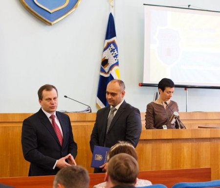 10 депутатів Житомирської міськради отримали від мера грамоти та гроші з нагоди свята