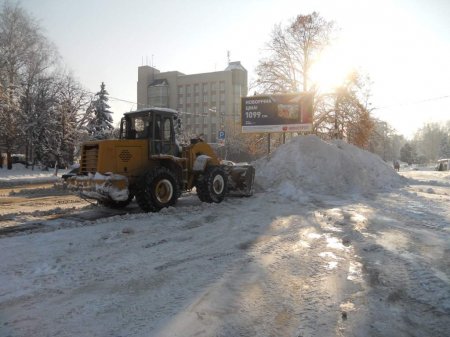 Щодня на прибирання снігу Житомир витрачає 40 тис. гривень.