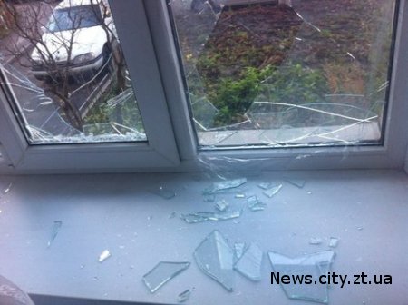 П'яний сантехнік розбив вікна в квартирі дуже вимогливих мешканців