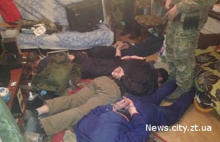 У Житомирській області ліквідували банду торговців наркотиками і зброєю із зони АТО