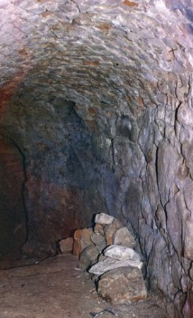 Археологи із Запоріжжя розкопали під Житомиром середньовічні підземелля